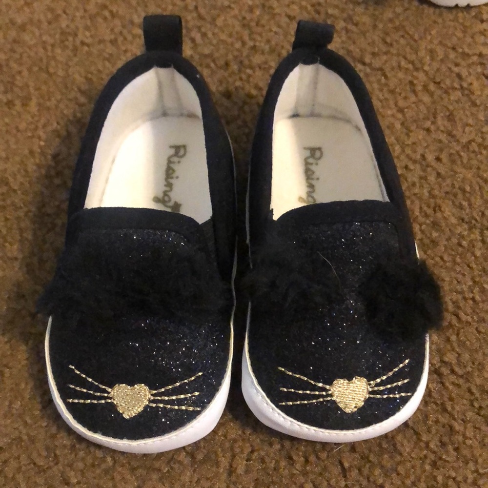 Kitty shoe